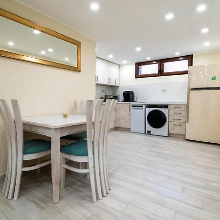 Apartment Sweet